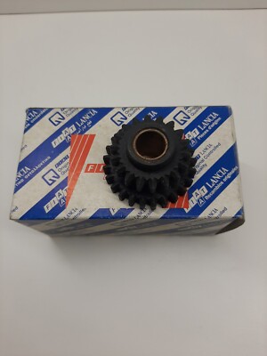  Fiat 500 D-F REVERSE GEARBOX BOTTOM OF STOCK, 18/25 D, see F
