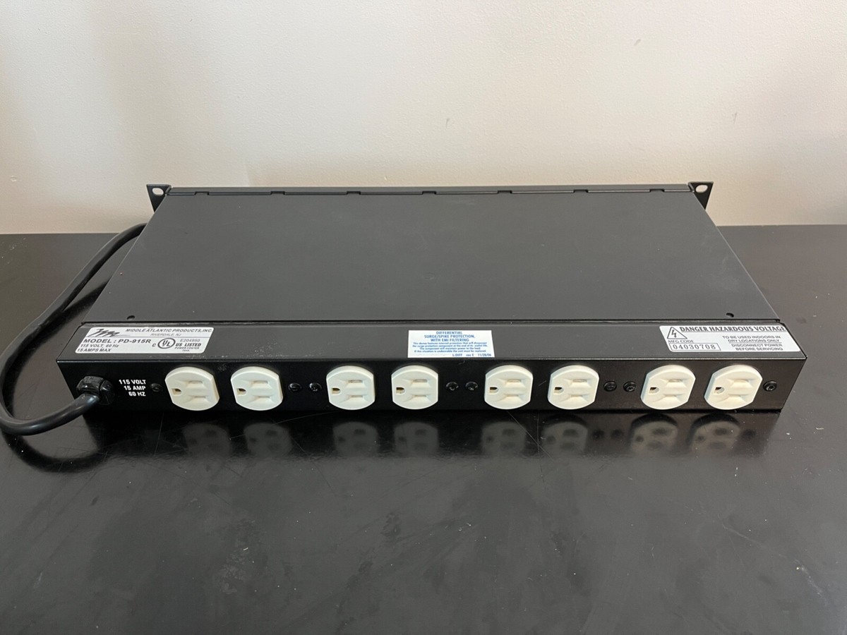 Middle Atlantic rack-mounted 8+1 outlet power strip PD915R 115V