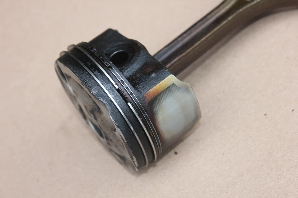 Hyundai Veloster 2012-2017 biela de motor de 1,6 L con pistón 23041-2B600 OEM Foto 3 de 4