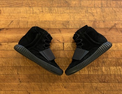 adidas yeezy boost 750 triple black