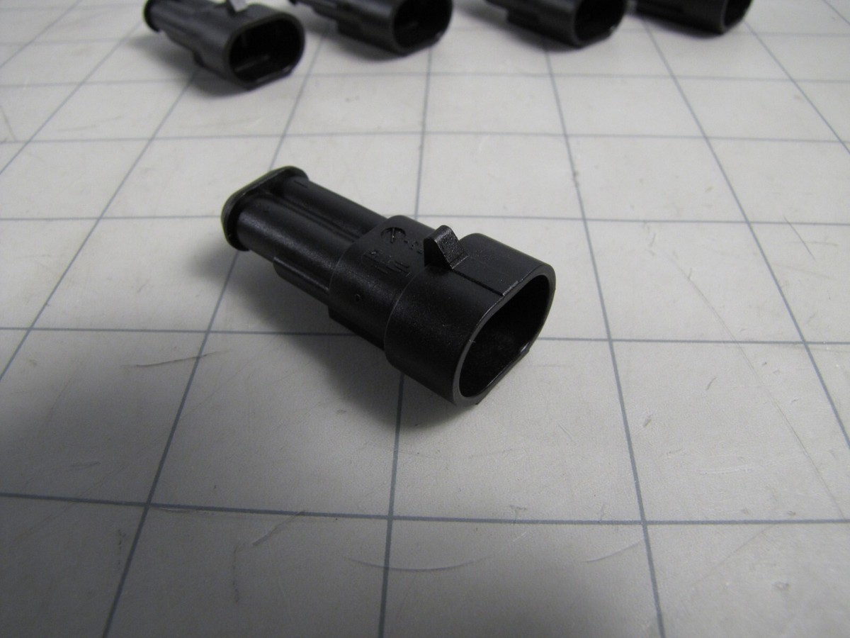 Uです 282104-1 AMP - TE CONNECTIVITY, Automotive Connector Housing