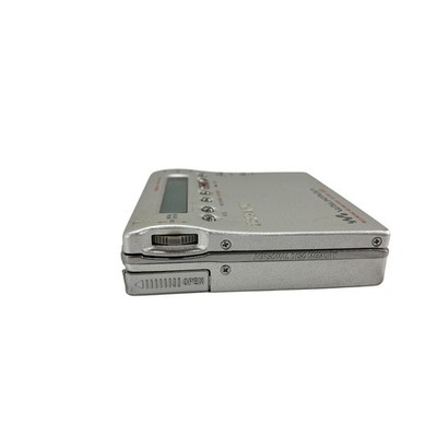 Sony MD Walkman MZ-R900 Portable Player Recorder Silver Tested