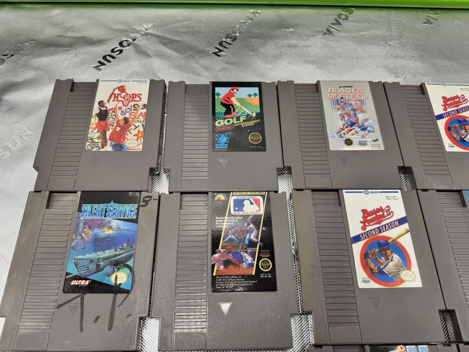 Nintendo NES Juego Lote 15 Juegos Kung Fu Off Road Captain Skyhawk Duck Hunt Retro Foto 4 de 4