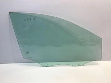 MERCEDES-BENZ B-CLASS Sports Tourer W247 T&uuml;rscheibe vorne rechts 24266662