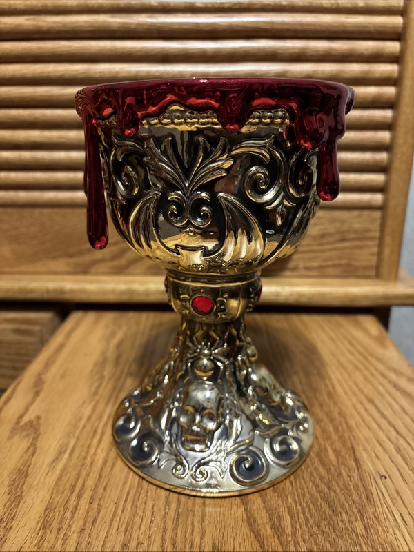 NEW, Bath & Body Works Chalice Cup, 3 Wick Candle Holder.￼