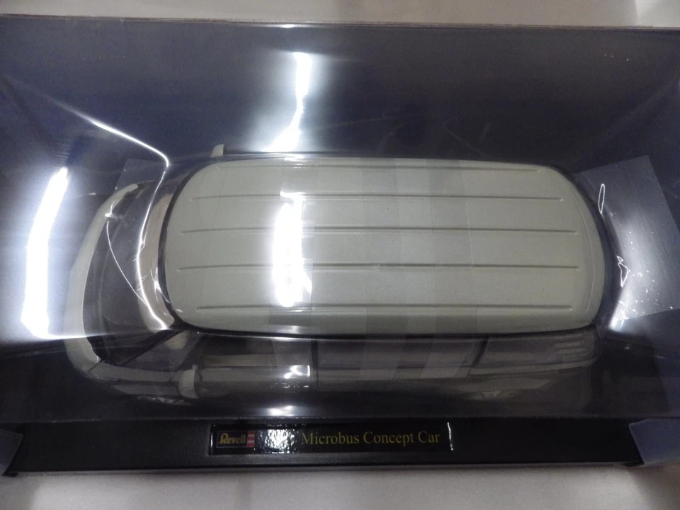 V.W. MICROBUS CONCEPT CAR REVELL 1/18CON SCATOLA - Immagine 4 di 4