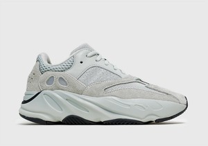 Men's Adidas Yeezy Boost 700 \