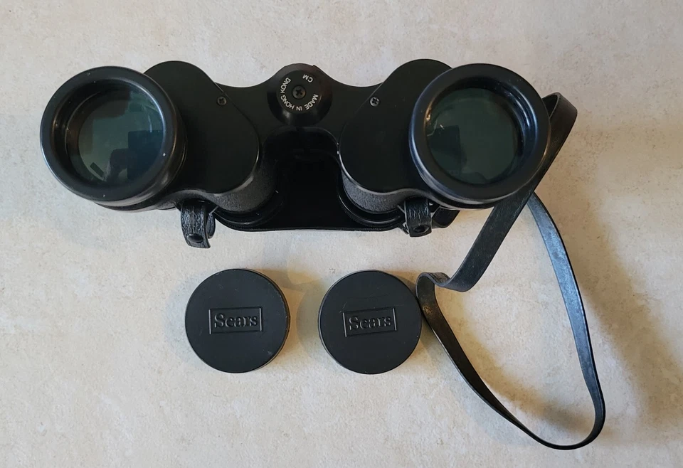 Vintage Sears Binoculars with case model 445.25110 Coated Optics 7×35mm. - Image 4 of 4
