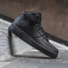 Preços baixos em Nike Air Force 1 Mid '07 Triple Black | eBay