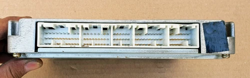 Toyota 89661-60611 2UZ-FE Engine computer unit Ecu Ecm oem jdm used 8966160611 - Picture 4 of 8