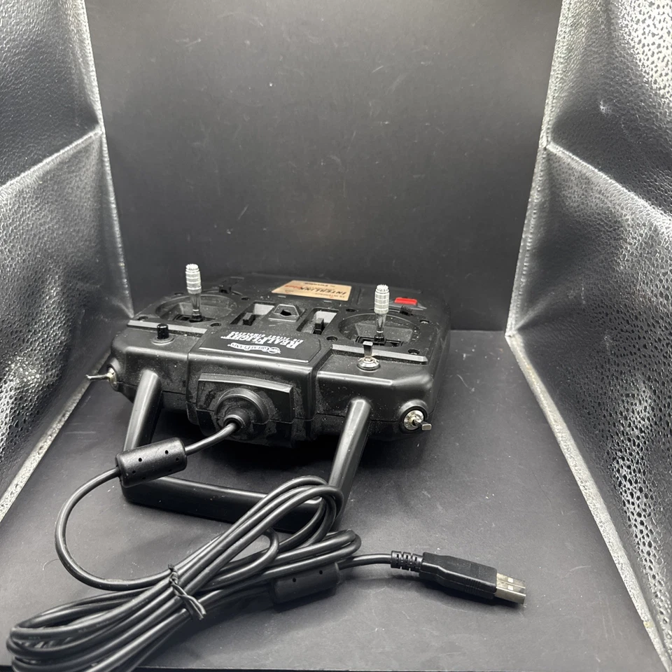 Great Planes Real Flight R/C Simulator Futaba Interlink Plus USB Controller - Image 3 of 3