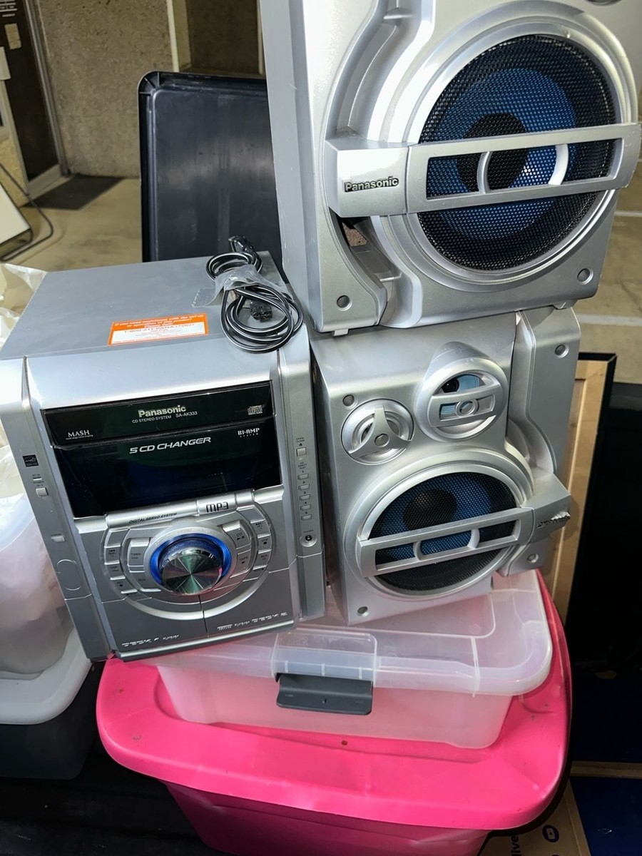 Panasonic Sa-ak333 5 CD Changer & Dual Cassette Tape Am FM Radio