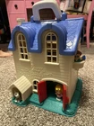 Vtg Fisher Price Little People Doll House #2511 Home Sweet Home 1996 With 3 Figs