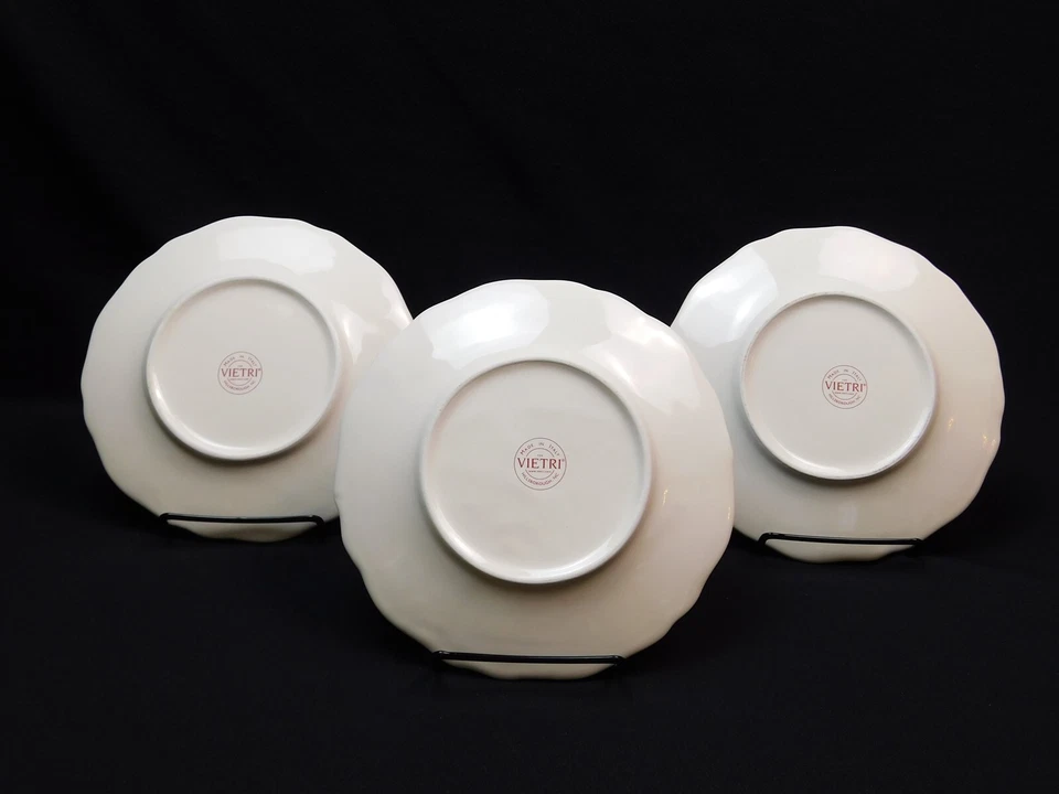 Juego de 3 platos de ensalada festoneados FIESOLE Vietri 8" borde azul usados en excelente estado Foto 2 de 4