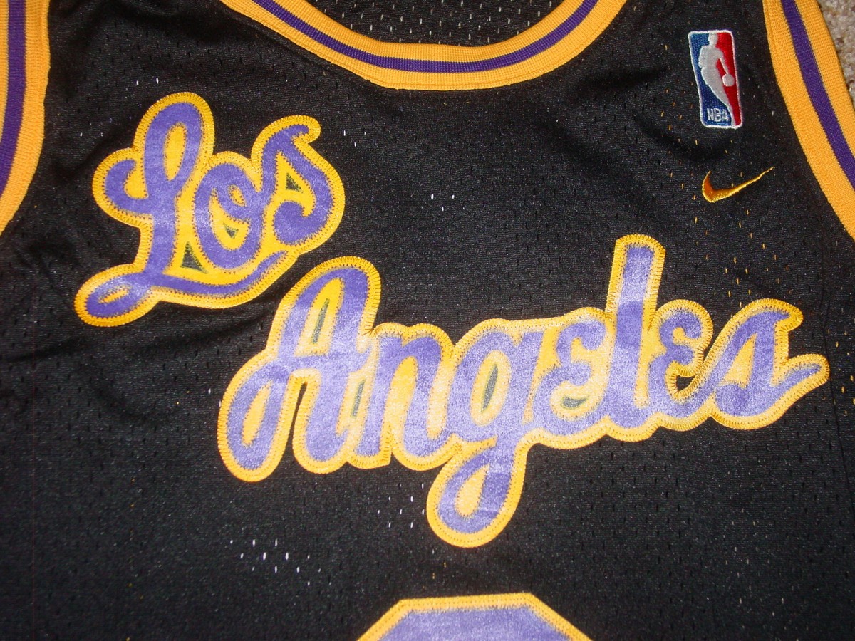 NIKE LA Los Angeles Lakers Kobe Bryant #8 SIze XL 61 +2 Throwback