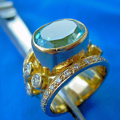 ORIGINAL Designer Bezel set DIAMOND Ring Solid 18K YELLOW GOLD Setting Size 5.5