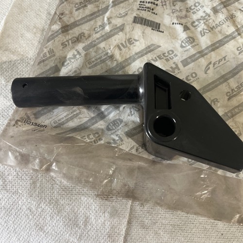 CNH Handle 9615864 - Picture 3 of 4