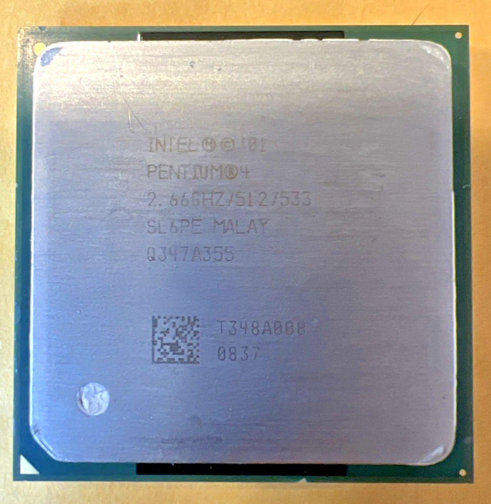 Processeur Intel Pentium 4 2.80 GHz SL7PK - Socket 478, 533MHz, 1Mo Cache