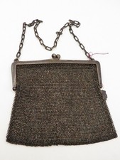 LADIES VINTAGE STERLING ANTIQUE SMALL FRAME MESH EVENING PURSE - 3.07ozt 