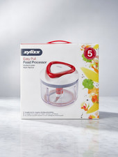 Zyliss Easy Pull Food Processor. Swizzz Prozzz Blade Technology