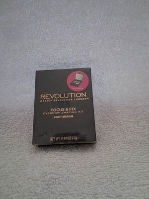 NIB Makeup Revolution London Focus & Fix Eyebrown Shaping Kit Light Medium - New