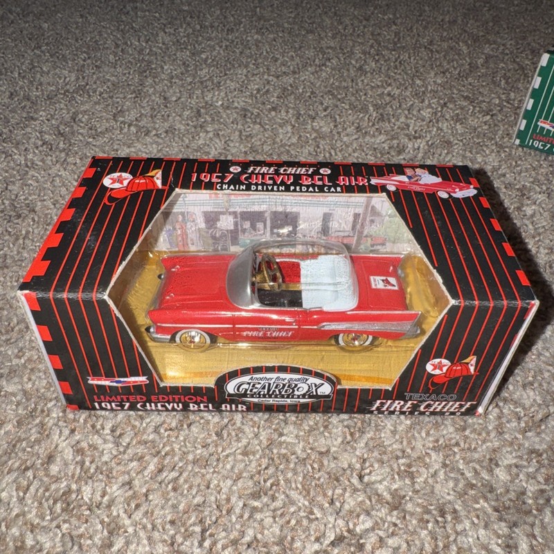 Gearbox 1957 Chevy Bel Air Convertible Pedal Car Bank Diecast NIB Texaco Red