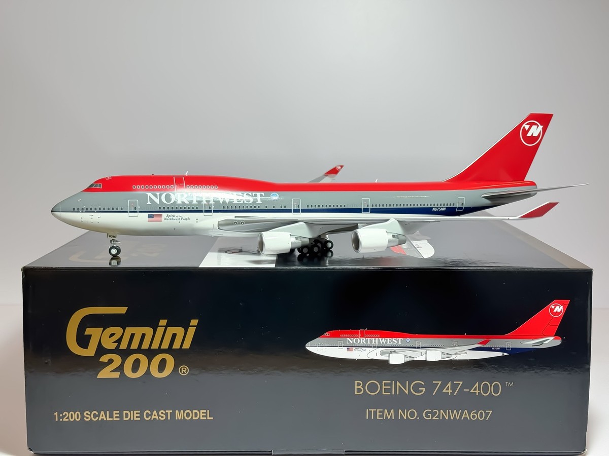 Northwest Airlines Boeing 747-400 1:200 Gemini Jets N675NW