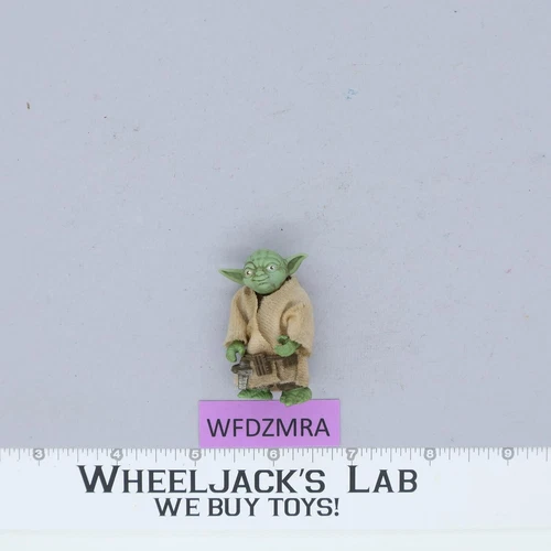 Yoda Dark Green Star Wars ESB Empire Strikes Back 1980 Kenner Action Figure