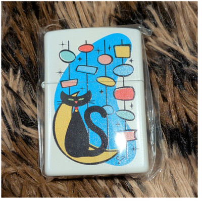 Zippo Collectible Lighter Cat Design White, Animals Theme, Made in USA D 21
