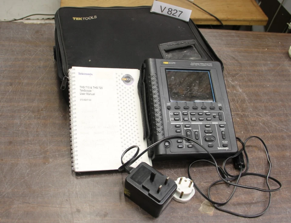 TEKTRONIX THS720 DIGITAL REALTIME OSCILLOSCOPE / DMM 2x100MHz + Accessory # V827 - Photo 2/4