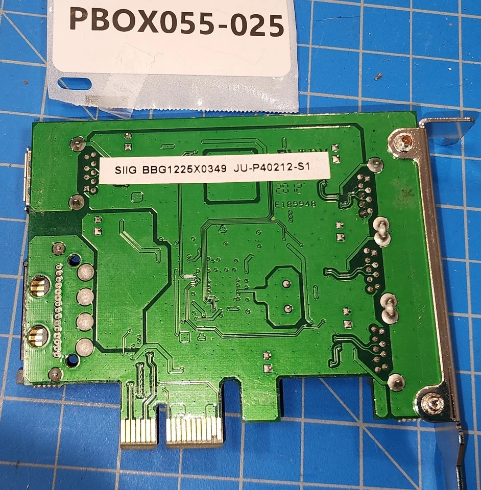 SIIG JU-P40212-S1 DP USB 3.0 3-Port PCIe Network Adapter Low Profile - Image 4 of 4