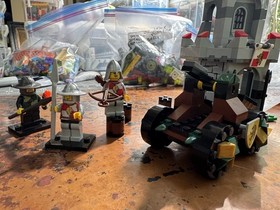 LEGO Kingdoms Castle Outpost Attack 7948 (2010)