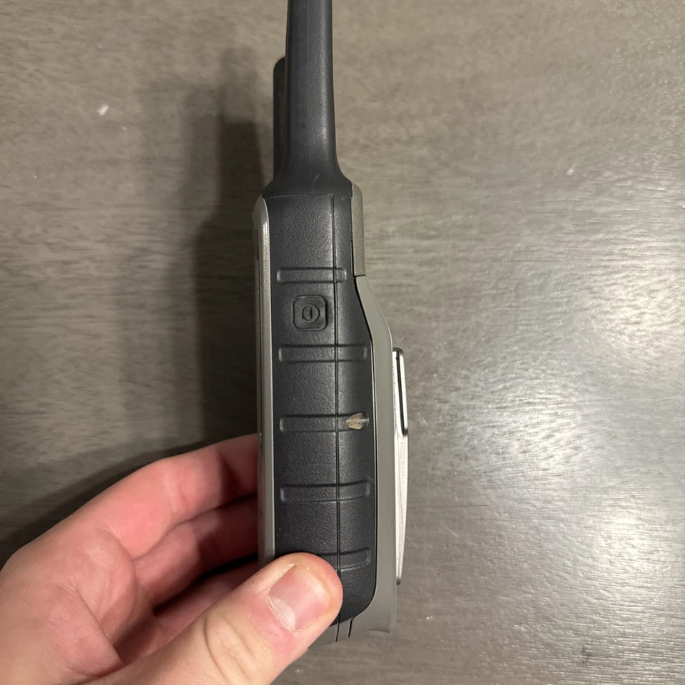 Garmin Rino 655t Handheld GPS (FOR PARTS) (READ) - Image 2 of 4