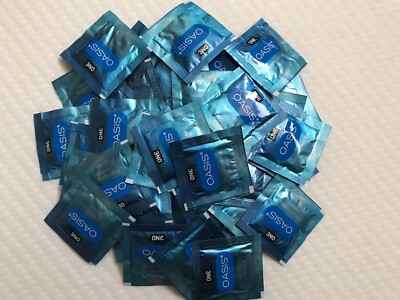 35 TRAVEL SACHETS ONE® OASIS PREMIUM PERSONAL LUBRICANT WATER BASED  EXP-02/2026
