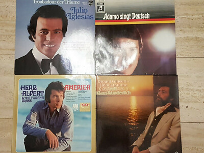 4 LPs mit Julio Iglesias, Adamo, Klaus Wunderlich, Herb Alpert