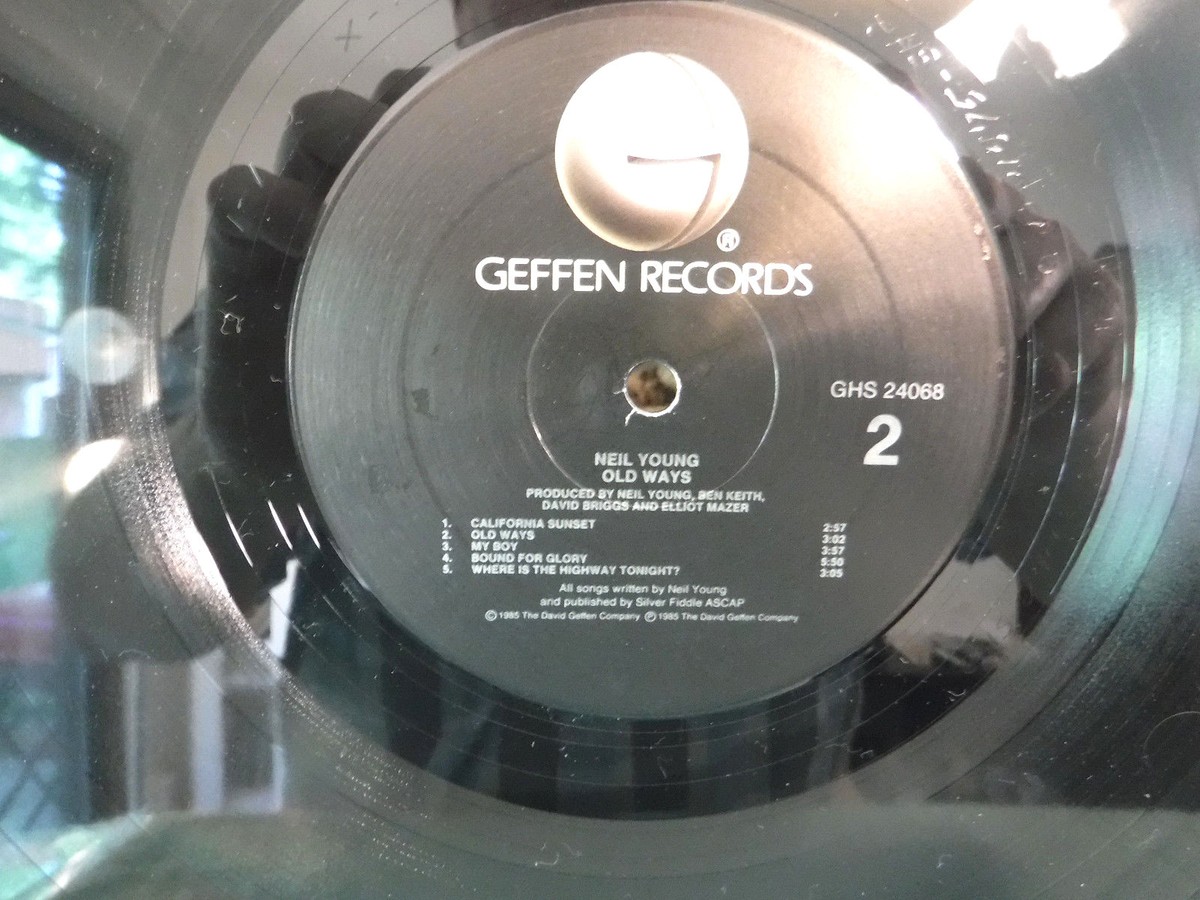 Neil Young, Old Ways, Geffen Records GHS 24068, 1985, Blues