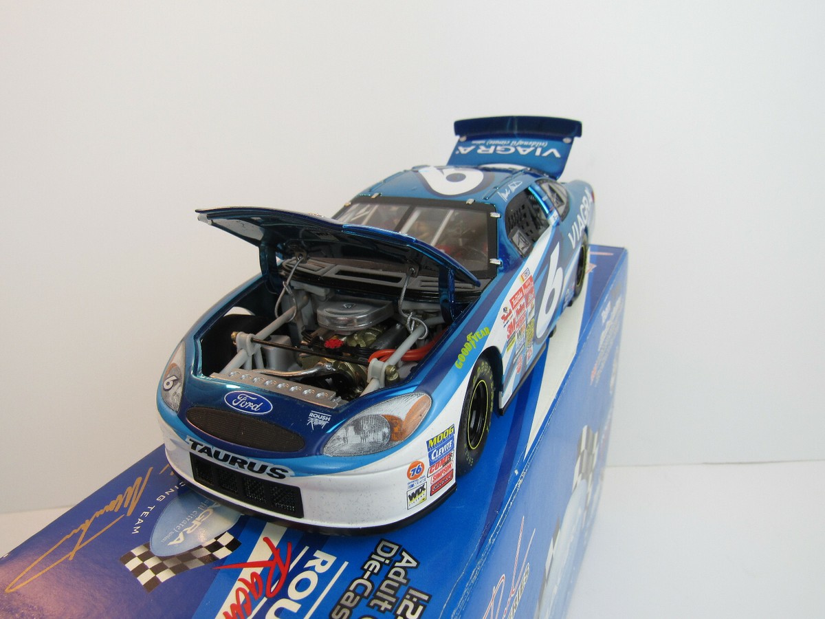 Team Caliber 2002 Mark Martin #6 Viagra Blue Chrome 1/24 NASCAR