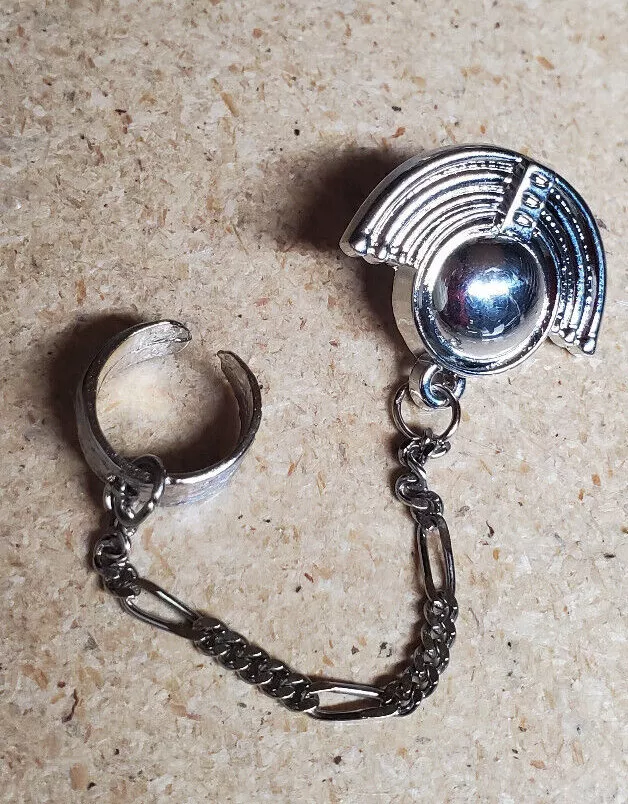 Star Trek Deep Space 9 Bajoran Earring with Deluxe Ear Cuff for Pierced Ears