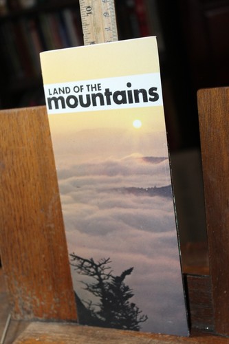 Vintage Land of The Mountains Travel Brochure East Tennessee - 第 1/4 張圖片
