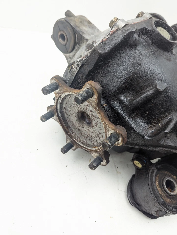 1990-1995 TOYOTA 4 RUNNER FRONT DIFFENTIAL 170k miles OEM - Image 4 of 4