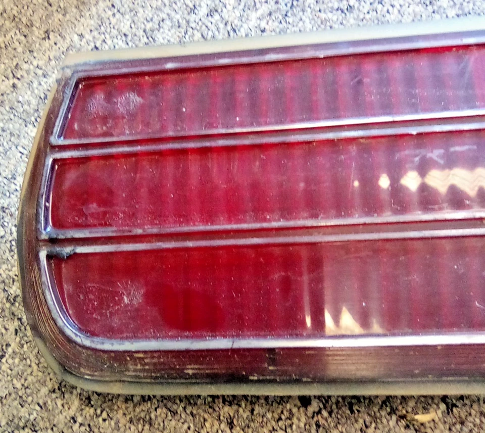 Luz trasera izquierda para conductor compatible con 79-83 SPIRIT (AMC) LOC-196DG Foto 2 de 4