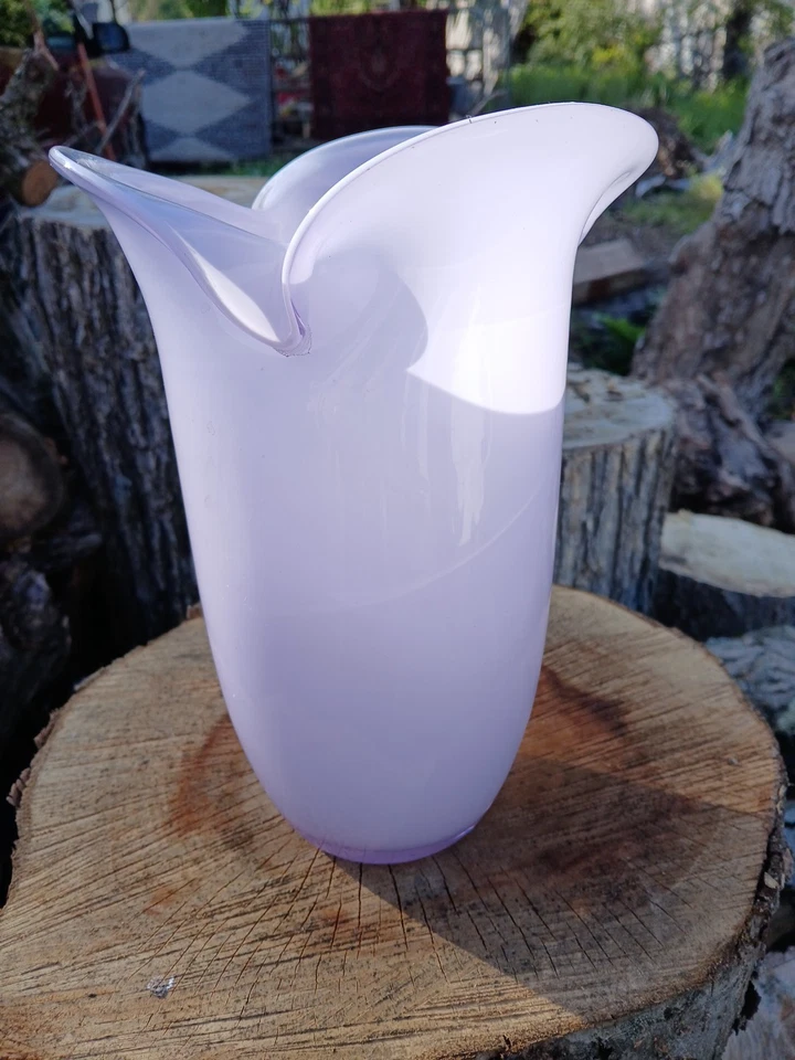 Lavender White Handkerchief Crimped Rim Hand Blown Art Glass Vase 9.25" - Image 4 of 4