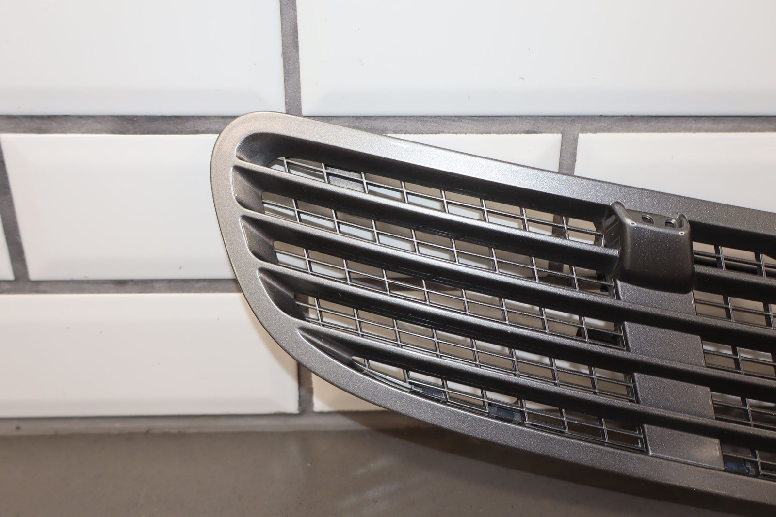 Maybach 57 2007 Cowl panel