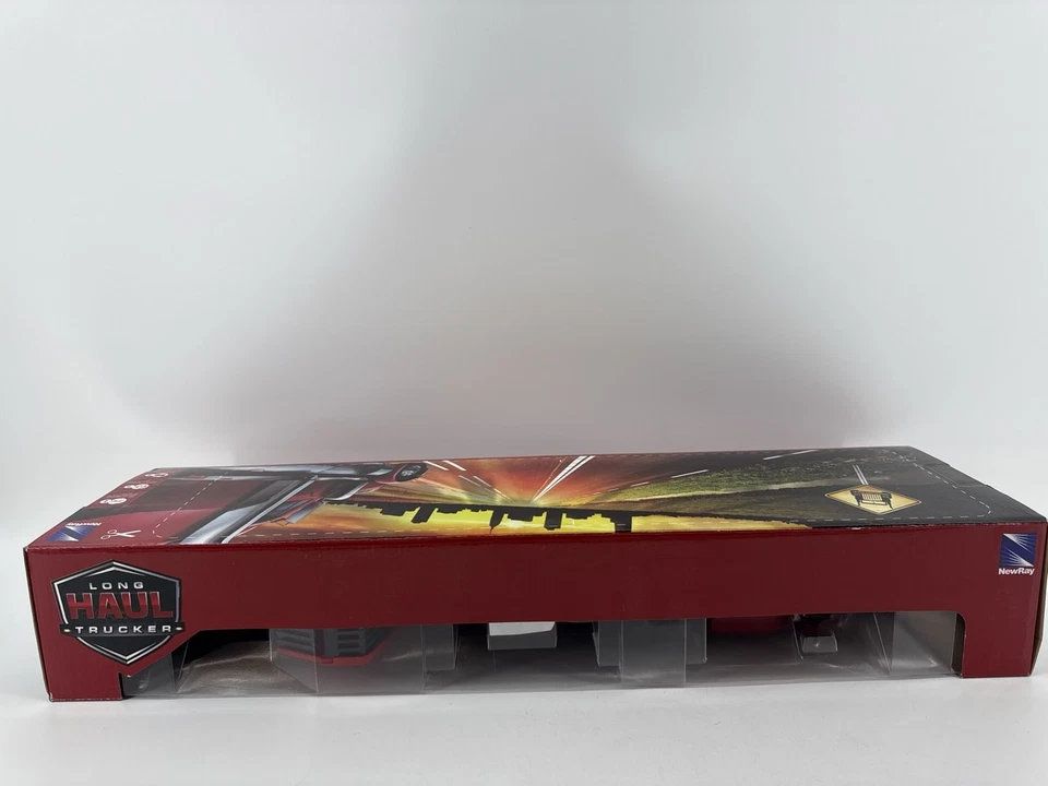 New Ray 1/32 Kenworth W900 Flatbed Truck Farm Tractor Diecast Red - Image 4 of 4