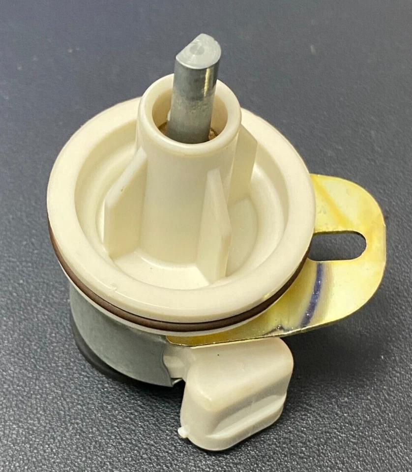 SMP SC13 NEW Speed Sensor - Image 2 of 4