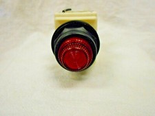 Schneider Electric 9001SKT35R31 Red Push Test Pilot Light 24-28 VAC