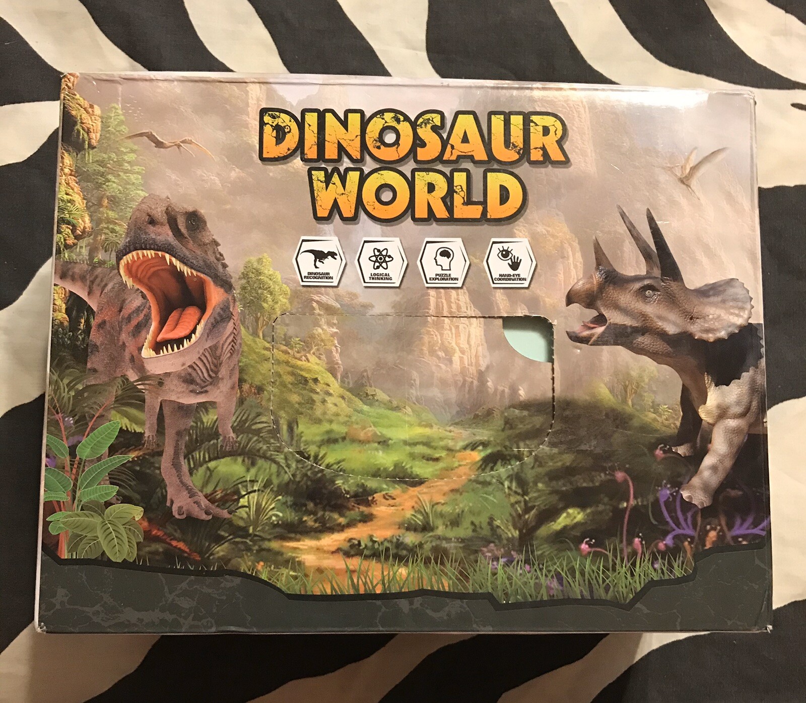 temi dinosaur world