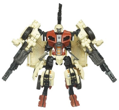 Fallback Deluxe Class | Transformers Reveal the Shield