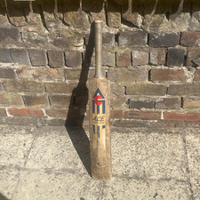 ACE Classic Series Grade 1 Willow Cricket Bat Short Handle Huge Bow Brown