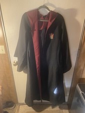 Universal Studios Harry Potter Gryffindor Robe The Wizarding World Size M Cape